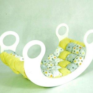 Детская кроватка-качалка с матрасом